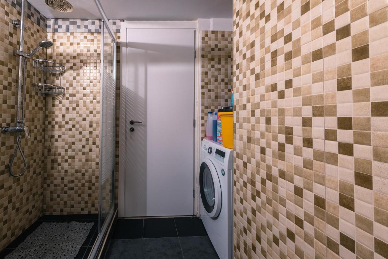 Syntagma Metro St. 2 Bedrooms 6 Pers. Flat By Mps Athens Exterior photo
